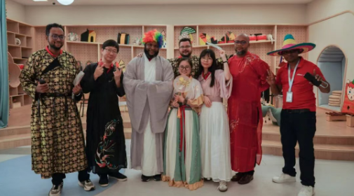 176023691877533833DE.png screenshot_2025-10-12_10-40-56.png